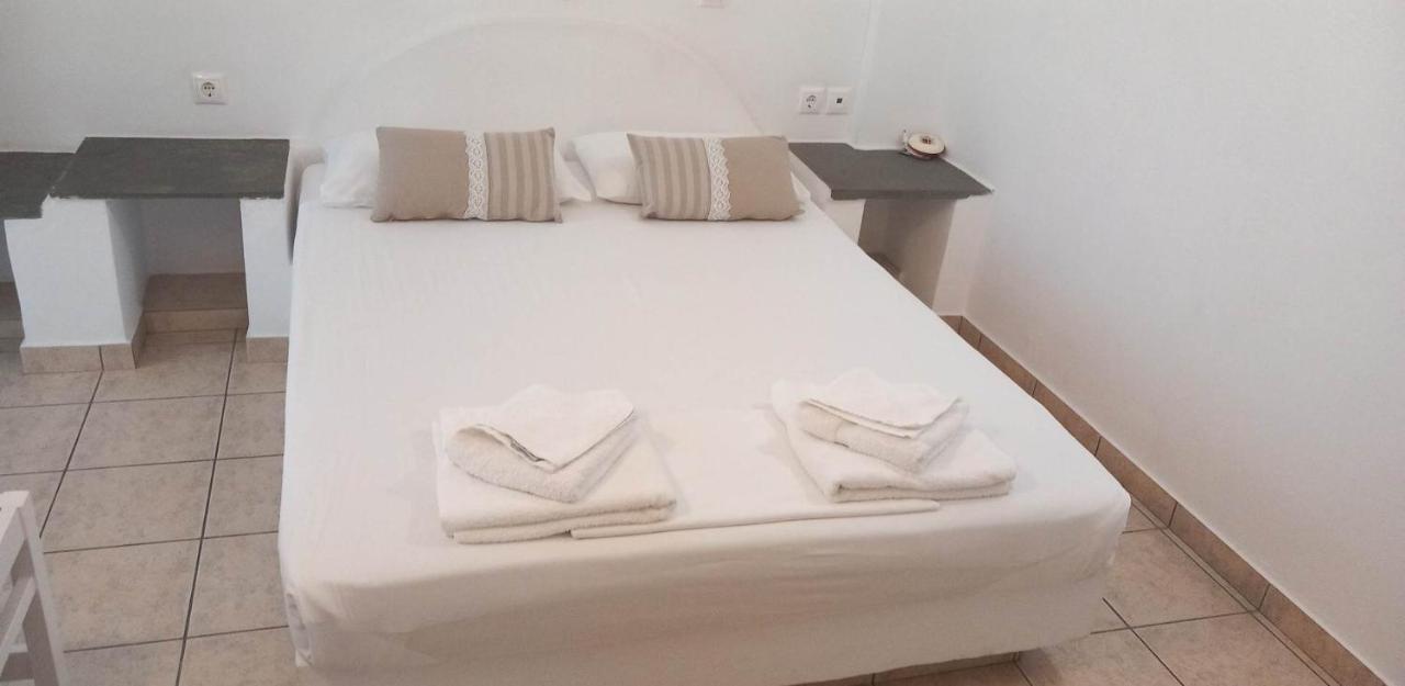 Studios Margarita Platis Gialos  Экстерьер фото