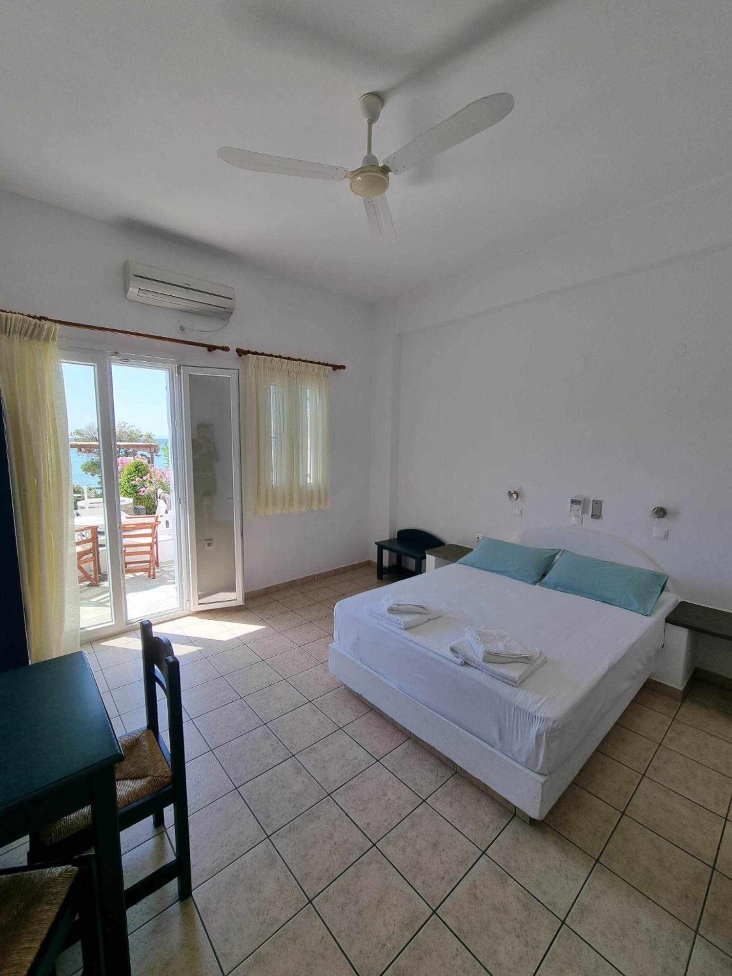 Studios Margarita Platis Gialos  Экстерьер фото